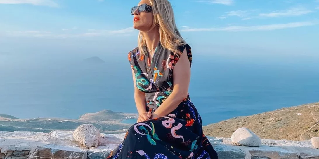 Μαρία Ηλιάκη | Ο stylish τρόπος που φόρεσε τα sneakers της αυτή την εποχή