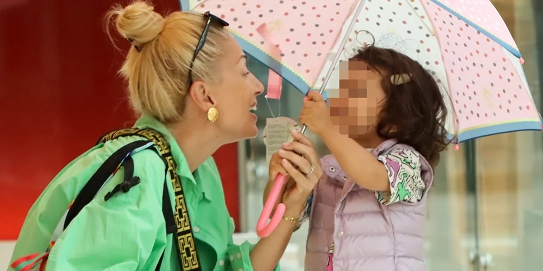 Μαρία Ηλιάκη | Μας δείχνει το πανέμορφο montessori κρεβάτι της κόρης της