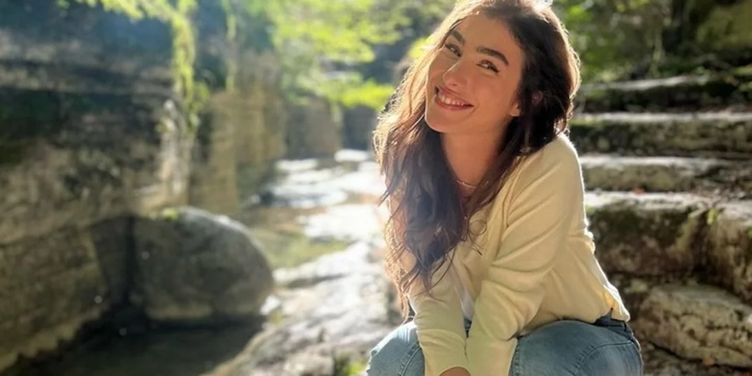 Χρύσα Μιχαλοπούλου | Φόρεσε την πιο comfort ζακέτα γι΄αυτή την εποχή