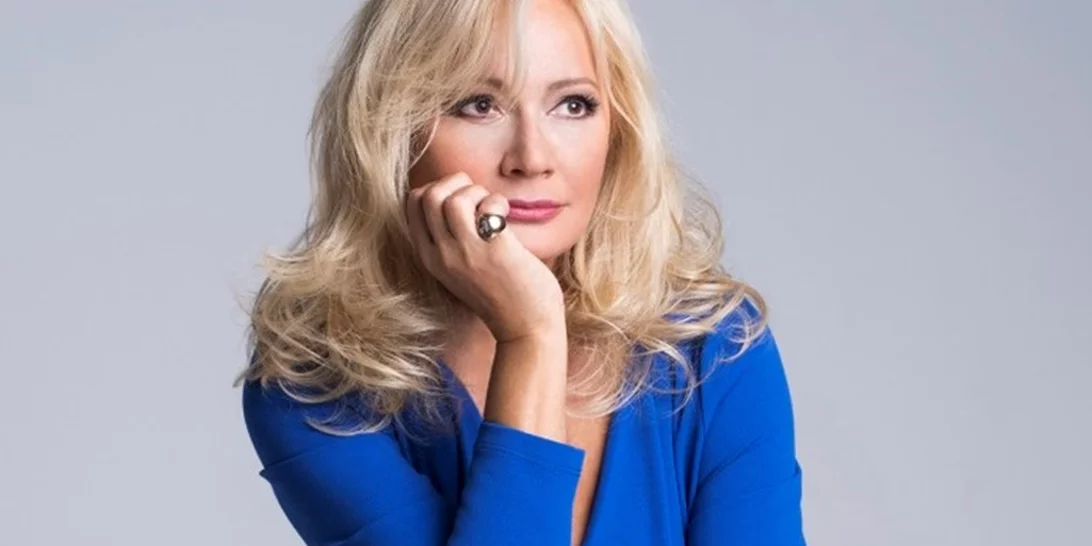 Celebrity News | Ο αυταρχικός Κιμούλης, η αποθέωση του Χαρδαβέλλα στη Νικολούλη & ο εκνευρισμός της Κουτσελίνη