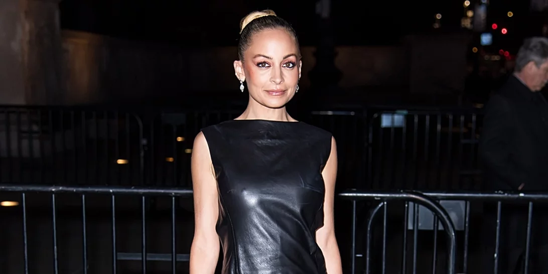 Αυτό το δερμάτινο two piece από τη Zara θα δώσει edgy διάθεση στις βραδινές σου εμφανίσεις