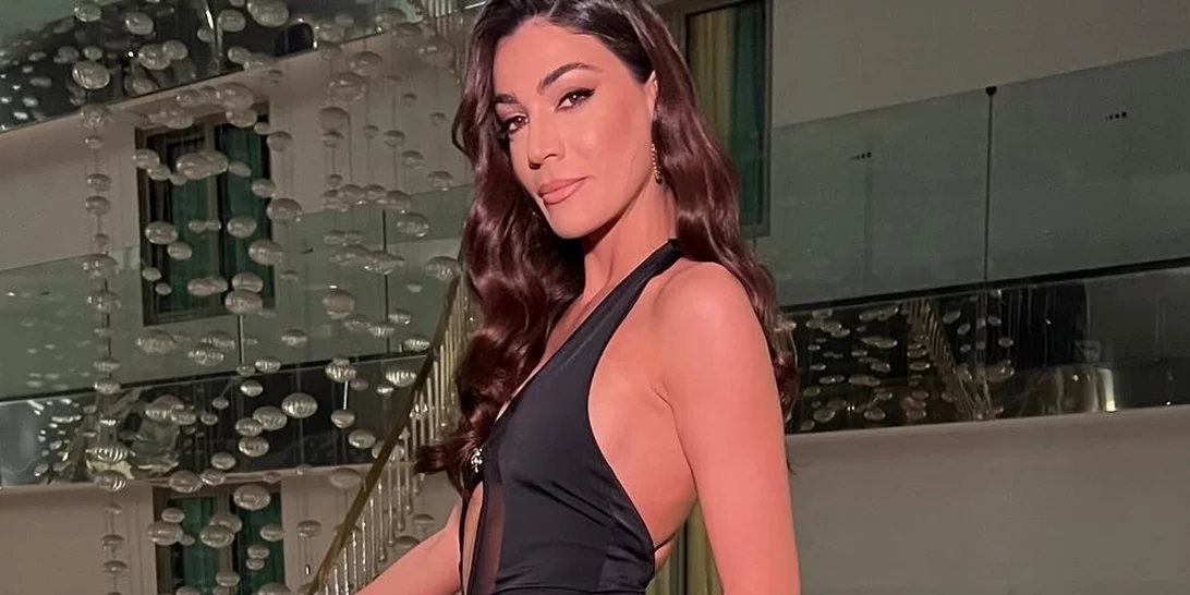 Άκρως εντυπωσιακή η Ήβη Αδάμου σε εμφάνισή της στην Τουρκία