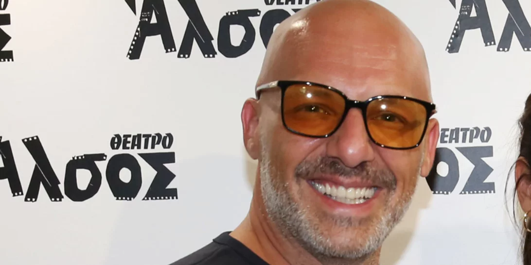 Νίκος Μουτσινάς | Ο άβολος διάλογος με τη Ματίνα Παγώνη on air για την άρνησή του να εμβολιαστεί