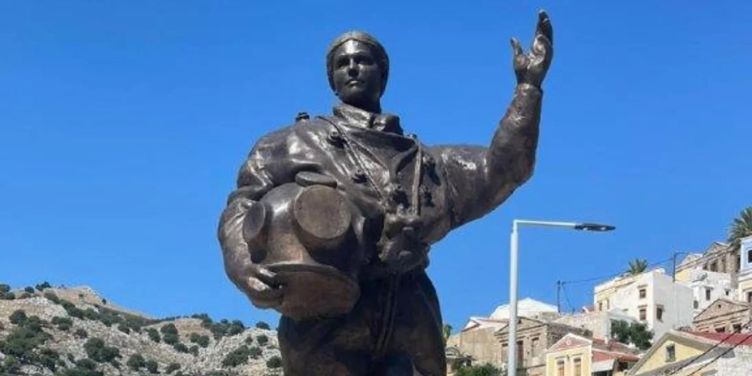 Άγαλμα για την πρώτη γυναίκα δύτρια θα στηθεί στο λιμάνι της Σύμης