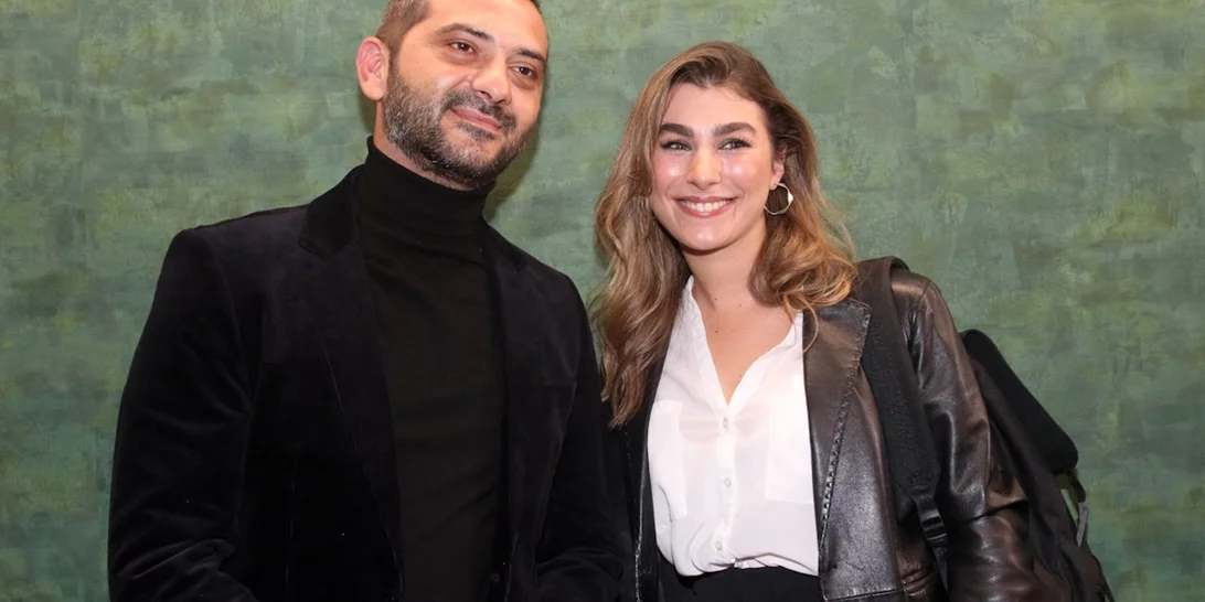 Λεωνίδας Κουτσόπουλος | Ο μικρός Κίμωνας έφυγε για την Αίγινα με τη μαμά του, Χρύσα Μιχαλοπούλου