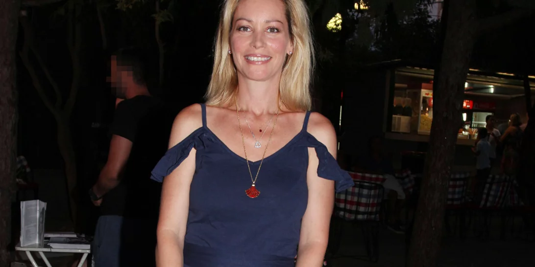 Άριελ Κωνσταντινίδη | Αποκαλύπτει πως έχει δεχθεί σεξουαλική κακοποίηση πάνω στην σκηνή