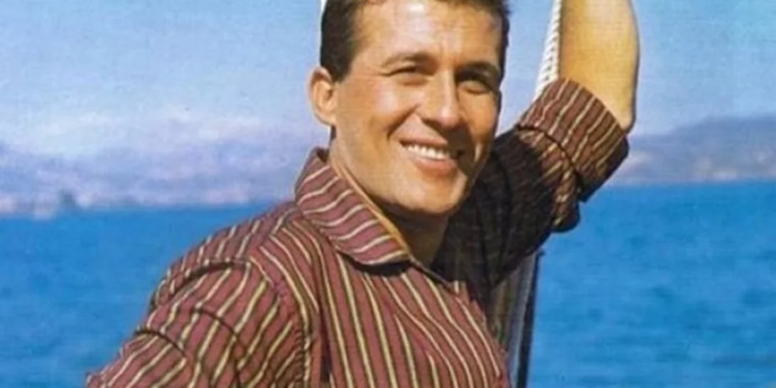 Ο άγνωστος δεύτερος γάμος του Δημήτρη Παπαμιχαήλ με τη Νανά Ειλικρινή