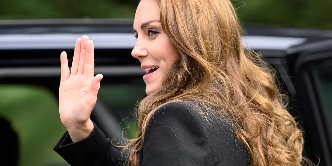 Θέμα συζήτησης η εμφάνιση της πριγκίπισσας της Ουαλίας στο μπαλκόνι του Μπάκιγχαμ