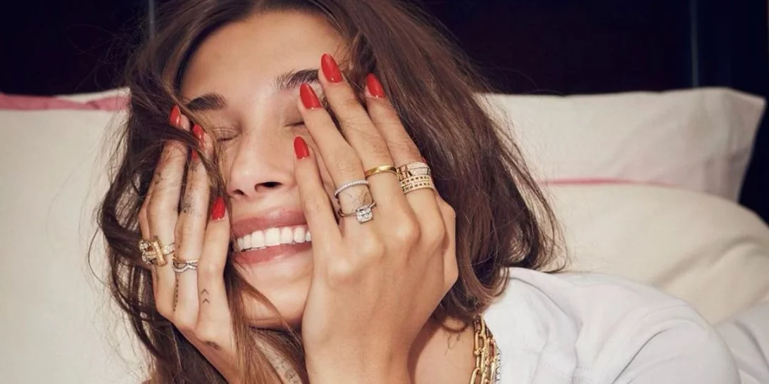 Valentine's Day | Βρήκαμε τα πιο εντυπωσιακά μονόπετρα αρραβώνων των celebrities