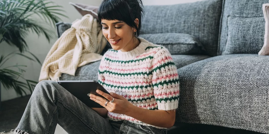 AI in Entertainment | Το tablet που γνωρίζει ποια σειρά θες να δεις σήμερα (και κάθε μέρα)