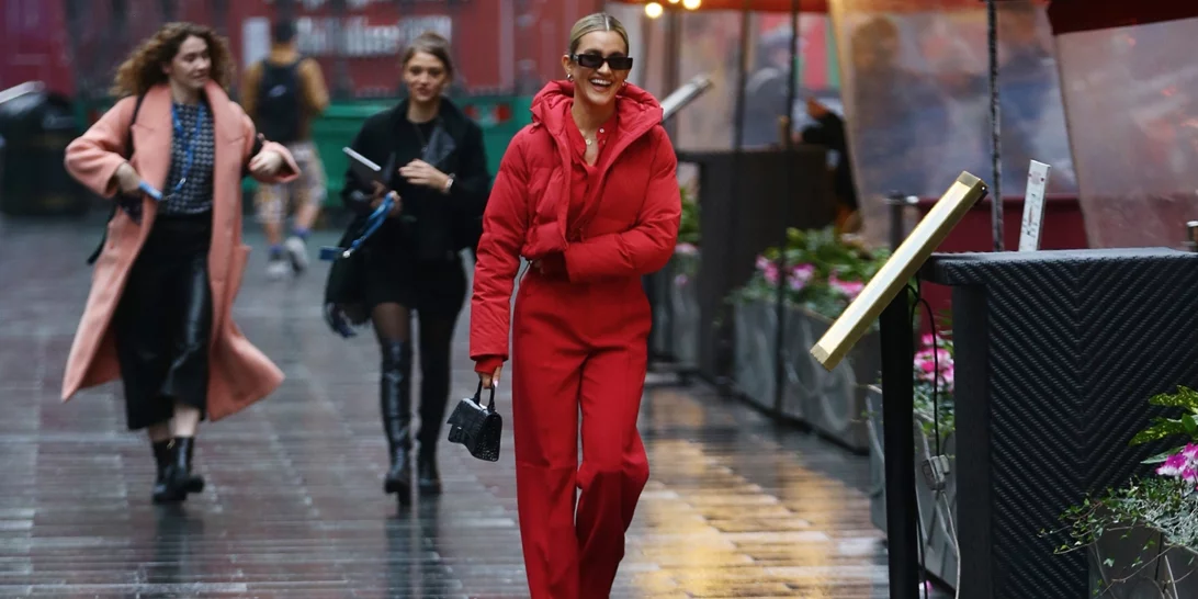 Zara, H&M, Mango, Marks & Spencer | Τα κομψά μπουφάν που θα σε κρατήσουν ζεστή φέτος τον χειμώνα