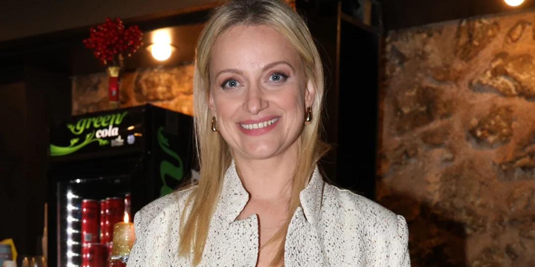 Η Λένα Δροσάκη φόρεσε τις διαχρονικές γόβες που κάθε γυναίκα χρειάζεται στη συλλογή της