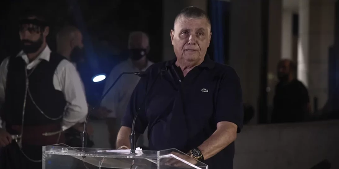 Στενός συνεργάτης Τράγκα | Δεν ήταν αντιεμβολιαστής, αλλά δεν είχε κάνει το εμβόλιο