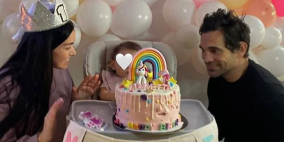 Όλγα Φαρμάκη - Σταύρος Μαντόπουλος | Η κόρη τους, Μαρέττα, έγινε ενός έτους - Η εντυπωσιακή της τούρτα