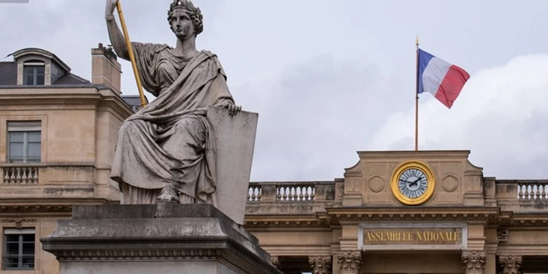 Ιστορική μέρα για τη Γαλλία | Κατοχυρώθηκε συνταγματικά το δικαίωμα στην άμβλωση