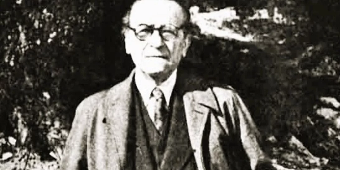 Μάιος 1917 - Οι μαθητές θα διδάσκονται για πρώτη φορά στη δημοτική - Η περιπετειώδης διαδρομή της ελληνικής γλώσσας στους αιώνες