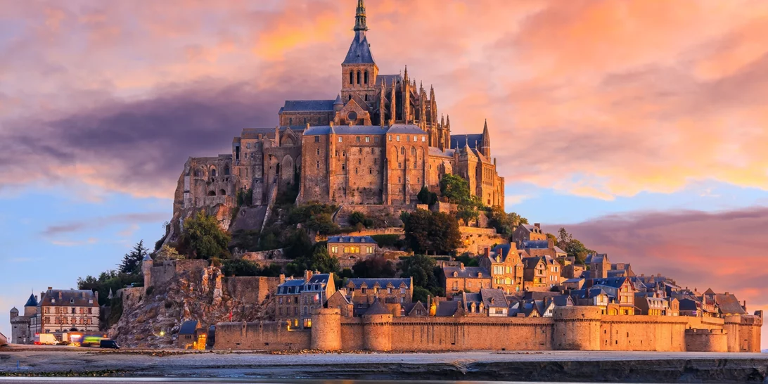 Η Ευρώπη όπως δεν την έχεις ξαναδεί | Τα αληθινά σκηνικά των ταινιών της Disney