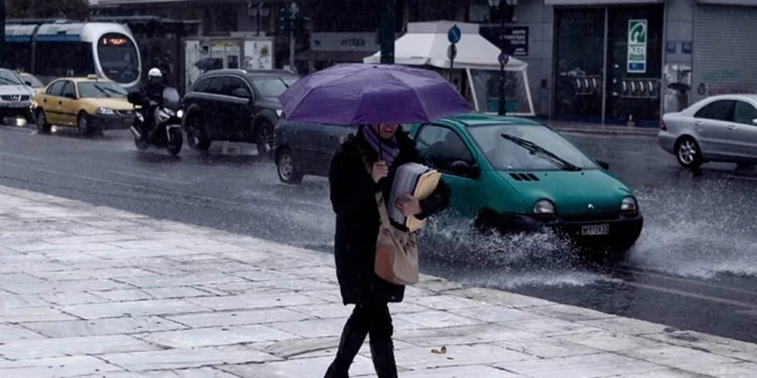 Βροχές, καταιγίδες και χαλαζοπτώσεις προβλέπονται για σήμερα σχεδόν σε όλη τη χώρα