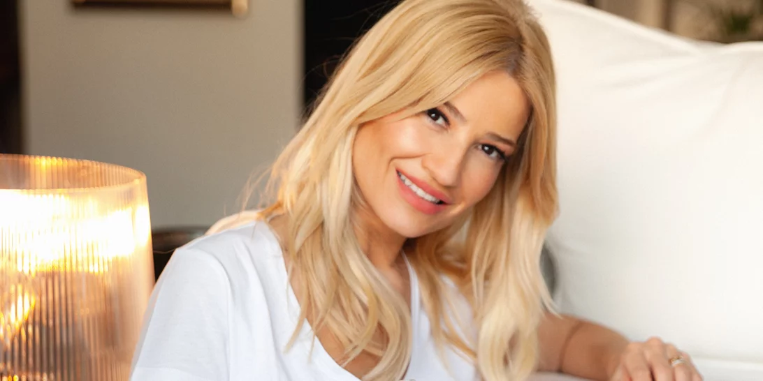 Celebrity News | Η απάντηση της Τσιμτσιλή στην Παντούση, οι πλαστικές της Θεοδωρίδου και η καλεσμένη "τρόπαιο" της Σκορδά