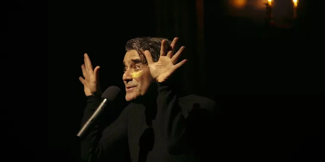 Η παράσταση που καθήλωσε το κοινό της Νέας Υόρκης επιστρέφει στην Αθήνα