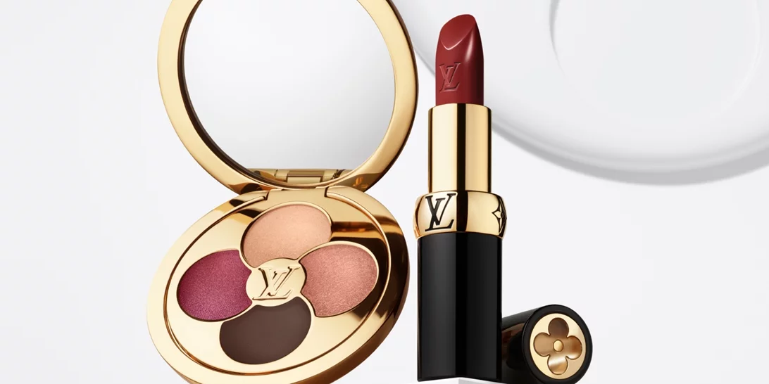 Ο οίκος Louis Vuitton λανσάρει την πολυαναμενόμενη σειρά προϊόντων μακιγιάζ του που ακτινοβολεί πολυτέλεια