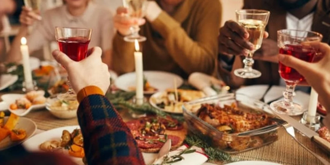 Πλησιάζουμε στις γιορτές και ο μασούτης ετοίμασε για όλους εμάς μοναδικές προσφορές σε ασυναγώνιστες τιμές!