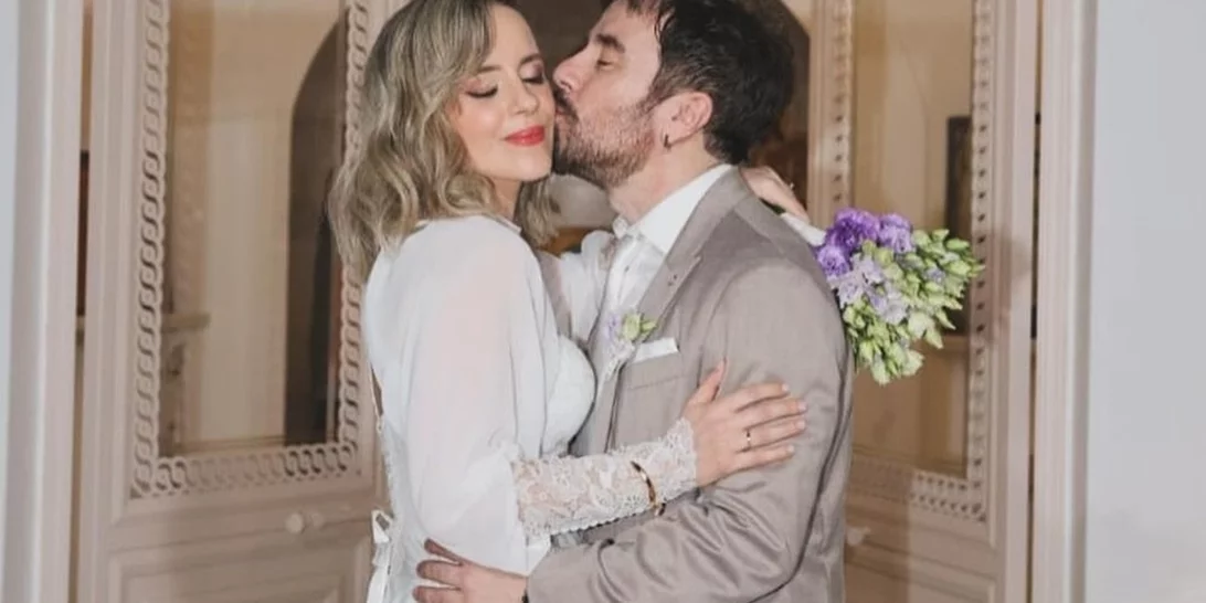 Παντρεύτηκαν ο Θανάσης Τσαλταμπάσης και η Αγοραστή Αρβανίτη | Οι εντυπωσιακές λήψεις από τον γάμο τους