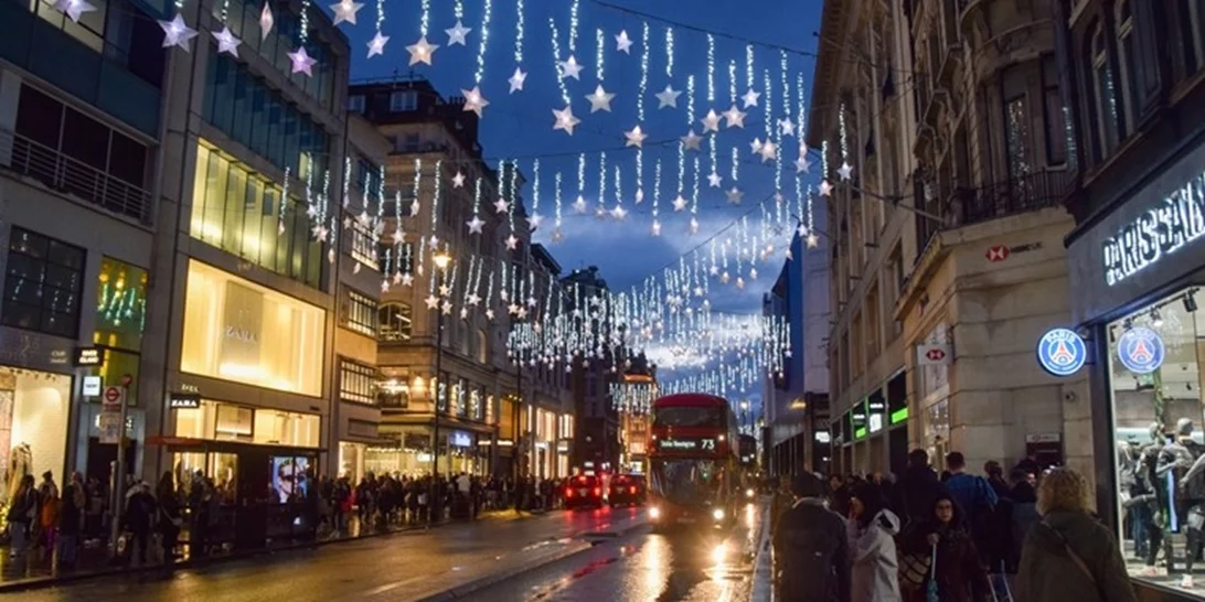 Η Coca-Cola φέτος φέρνει τη Χριστουγεννιάτικη μαγεία σε όλη την Ελλάδα