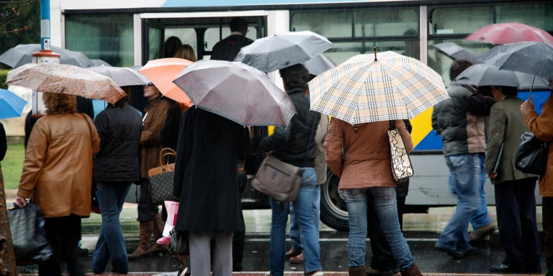 Χαλάει ο καιρός | Πτώση της θερμοκρασίας, βροχές και καταιγίδες - Η πρόγνωση ανά περιοχή