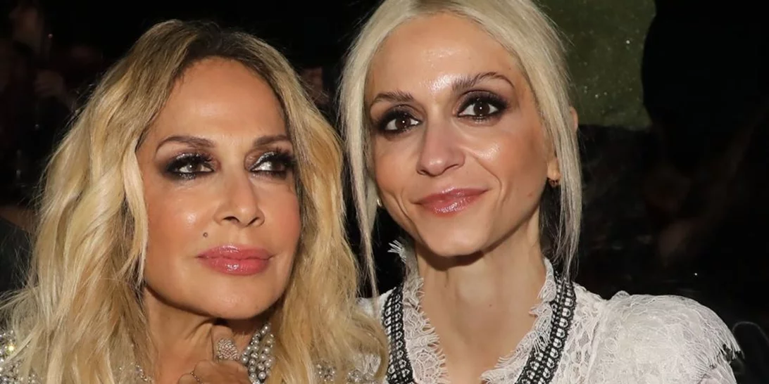 Σοφία Καρβέλα | Το δώρο που δέχτηκε από τη μητέρα της - "Είναι ό,τι καλύτερο μου έχεις δώσει"