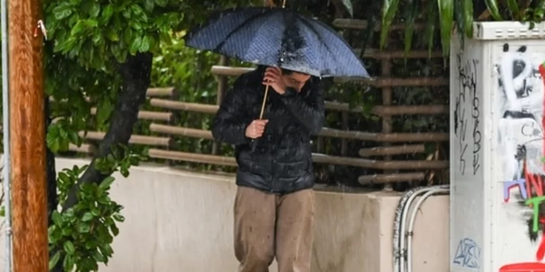 Συνεχίζεται ο άστατος καιρός | Βροχές, καταιγίδες και πτώση της θερμοκρασίας – Ποιες περιοχές επηρεάζονται