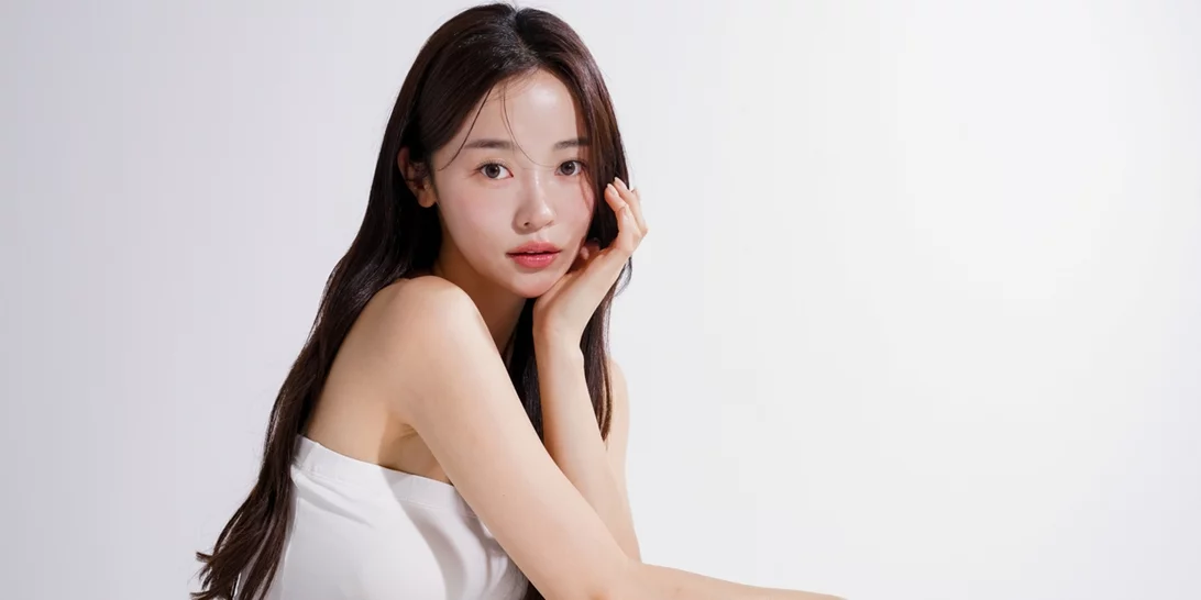 Ice cream nails | Η τάση μανικιούρ που θα φορεθεί όσο καμία άλλη την άνοιξη του '25