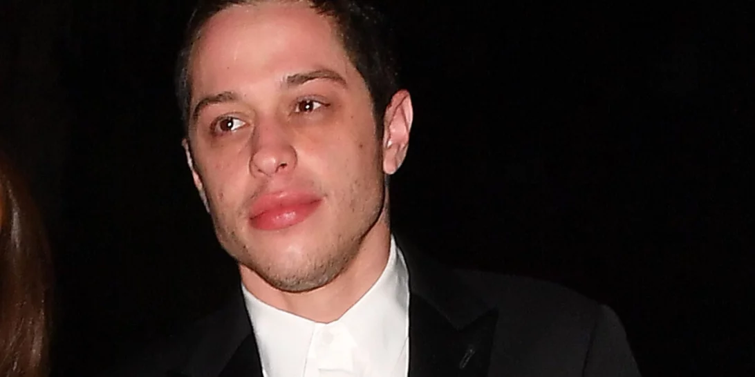 Ο Pete Davidson θα υποδυθεί τον Joey Ramone στην ταινία "I Slept With Joey Ramone"
