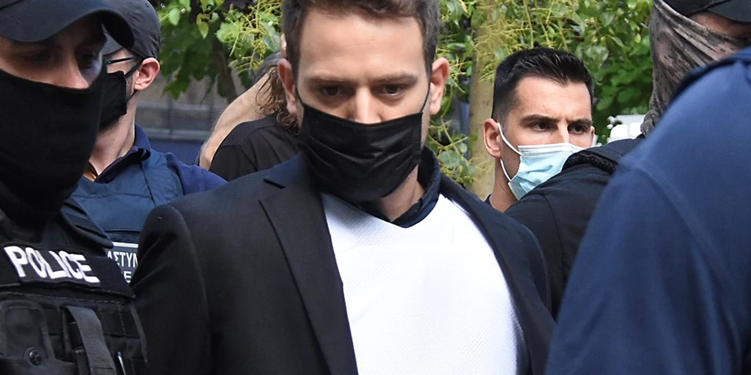 Νικολούλη σε Αναγνωστόπουλο για το τρίτο πρόσωπο | ''Να σου φρεσκάρω εγώ τη μνήμη αγόρι μου''