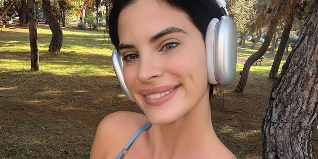 Χριστίνα Μπόμπα | Κάνει yoga στο "εξωπραγματικό" μπαλκόνι της