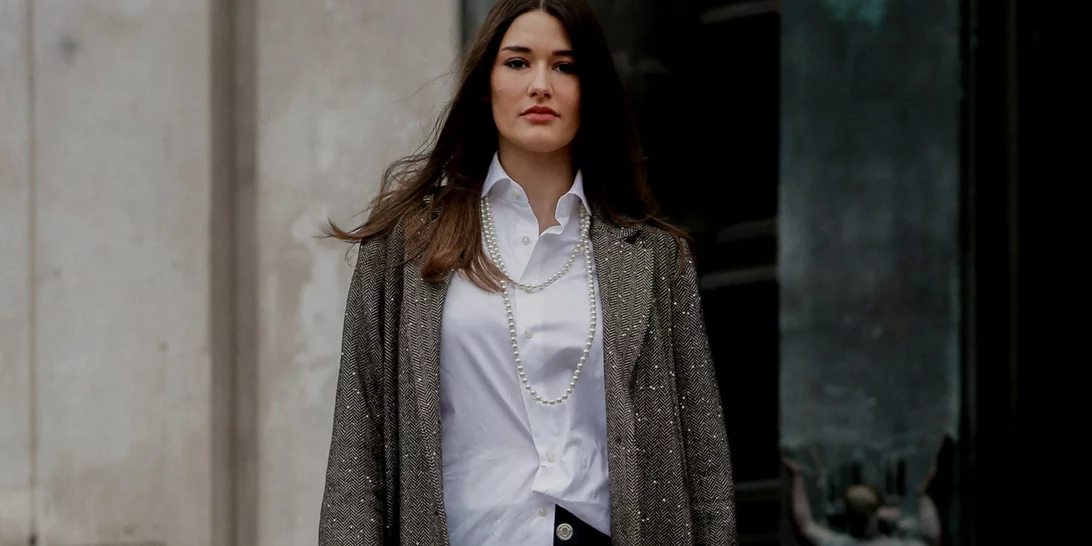 Τα 5 tops που συνδυάζουν τα fashion it girls με τα τζιν τους την άνοιξη