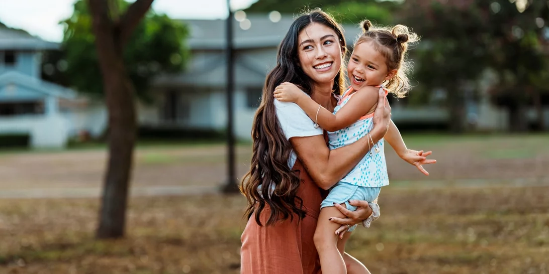 "Πετυχημένη μάνα είναι εκείνη που κάνει το παιδί της τόσο ανεξάρτητο που να μην χρειάζεται να της τηλεφωνήσει τα Χριστούγεννα"