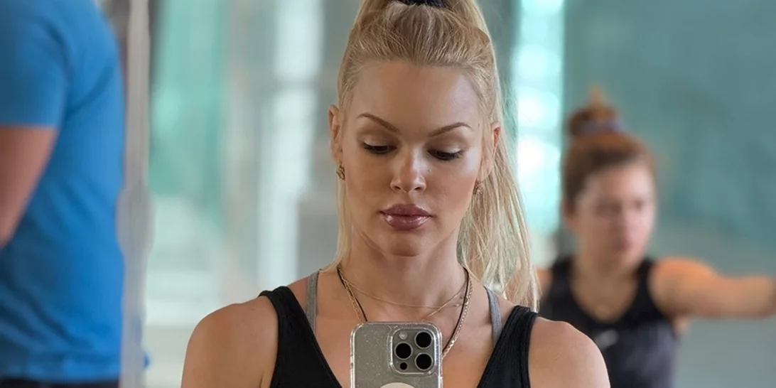 Βίκυ Κάβουρα | Κάνει pilates λίγες εβδομάδες πριν γεννήσει