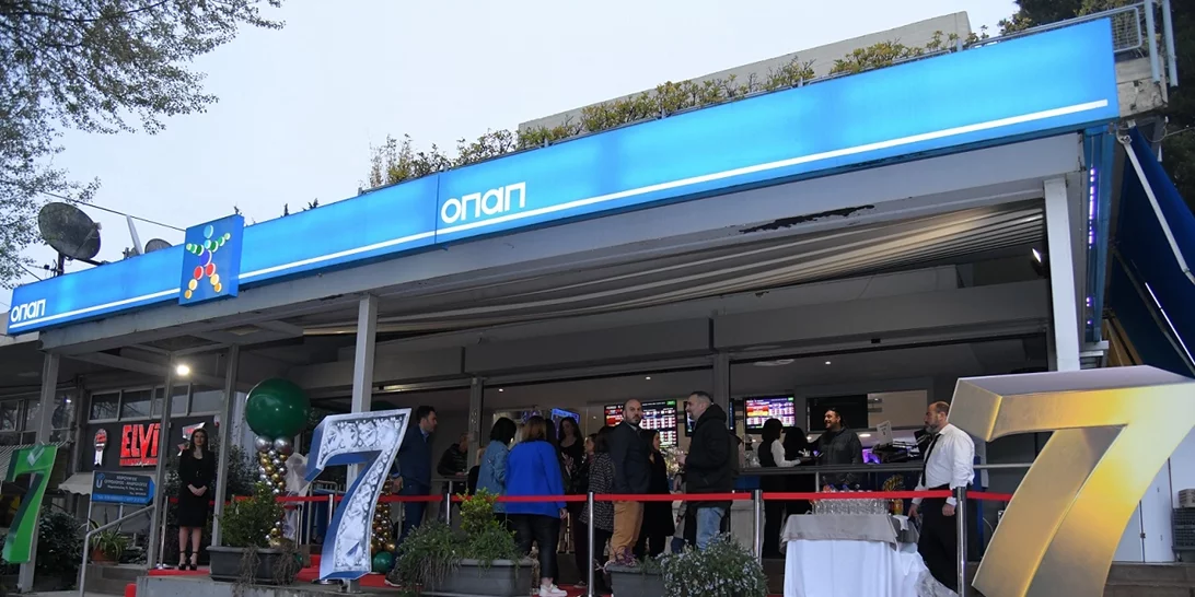 Βραδιά-έκπληξη από το ΣΚΡΑΤΣ σε κατάστημα ΟΠΑΠ στην Κηφισιά – Κέρδη έως και 1.000.000 ευρώ από την οικογένεια λαχνών "ΕΦΤΑΡΙΑ"