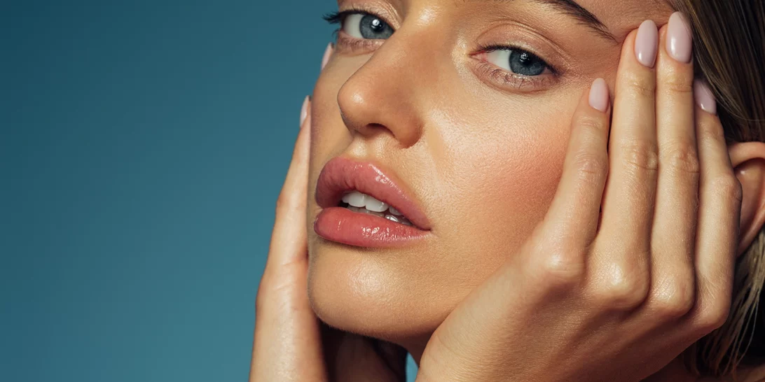 Έχεις ευαίσθητο δέρμα; 7 κρέμες που θα το "καλμάρουν" και θα το σώσουν από την ερυθρότητα