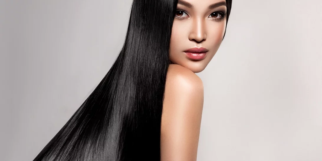 Αμυγδαλέλαιο, λάδι καρύδας ή καστορέλαιο; Ποιο έλαιο μαλλιών να επιλέξεις ανάλογα με τις ανάγκες σου