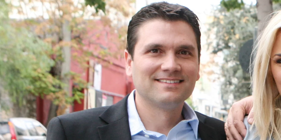 Ντίνος Σιωμόπουλος | Βάφτισε τον γιο του λίγο πριν γίνει μπαμπάς για δεύτερη φορά