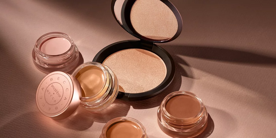 Το πιο viral highlighter όλων των εποχών είναι -ευτυχώς- και πάλι διαθέσιμο