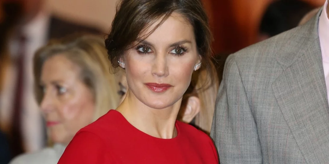 Η βασίλισσα Letizia με τις ιδανικές γόβες για το μεταβατικό στιλ του φθινοπώρου