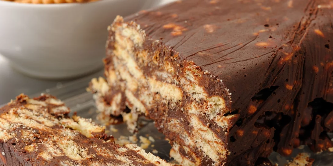 Εύκολος κορμός σοκολάτας με μπανάνα- Μόνο με 3 υλικά