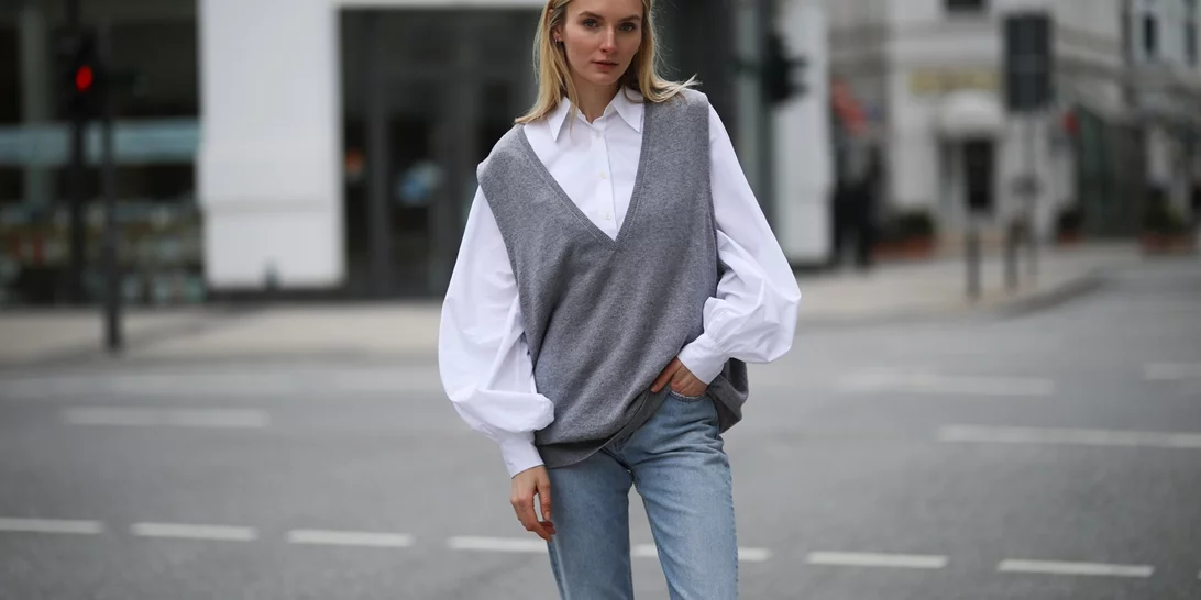 5 οικονομικά πλεκτά γιλέκα που θα βρεις στις εκπτώσεις της Pull&Bear