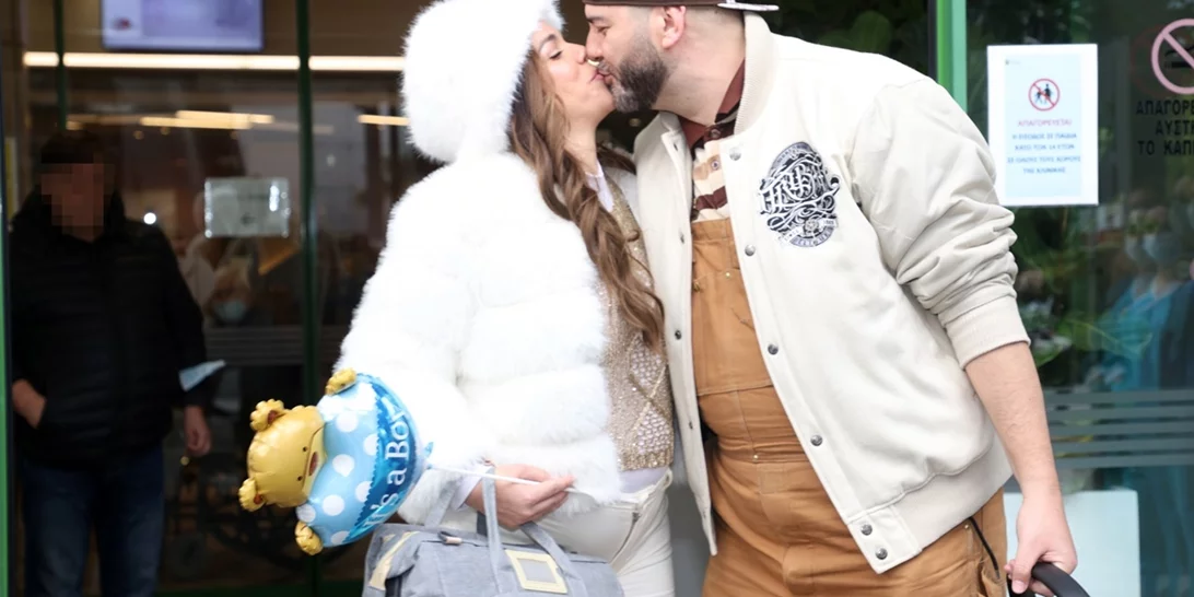 Για πείτε μου κάτι για τη γυναίκα" | Η υπέροχη φωτογραφία της Κατερίνας Στικούδη την ώρα που θηλάζει