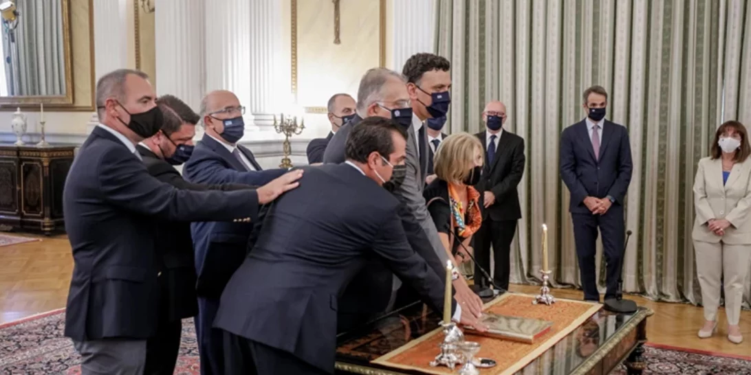 Ανασχηματισμός | Η ορκωμοσία των νέων υπουργών - Οι πρώτες δηλώσεις