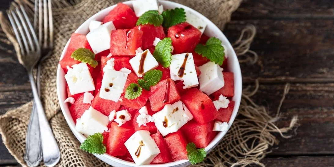 Ο παράξενος λόγος για τον οποίο είναι καλό να τρως καρπούζι με αλάτι