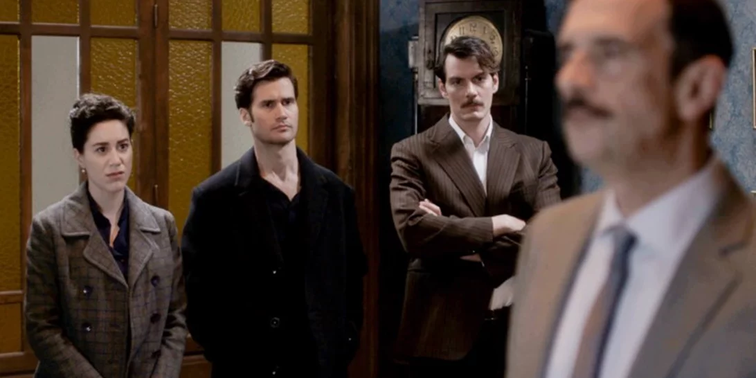 Γιώργος Γεροντιδάκης | Βρήκε τον έρωτα στο τηλεοπτικό πλατό των "Άγριων Μελισσών"